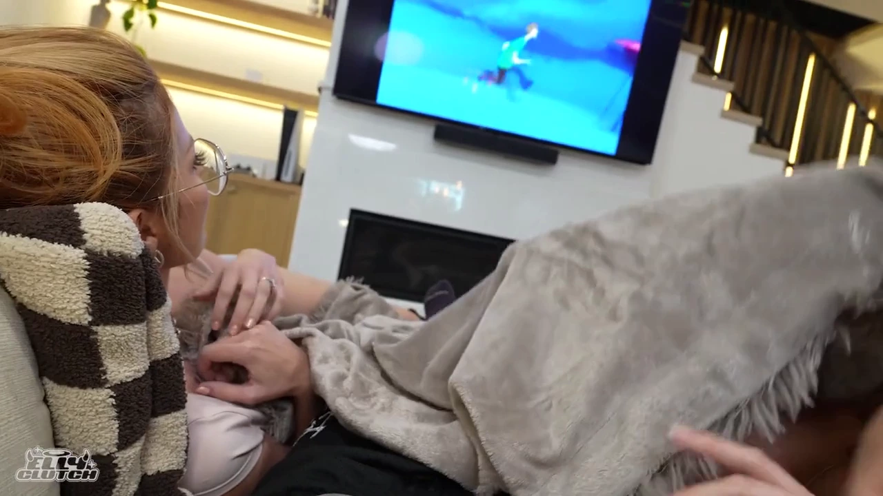 Elly Clutch and Sinatra Monroe in a hot role play threesome with my date. porn video